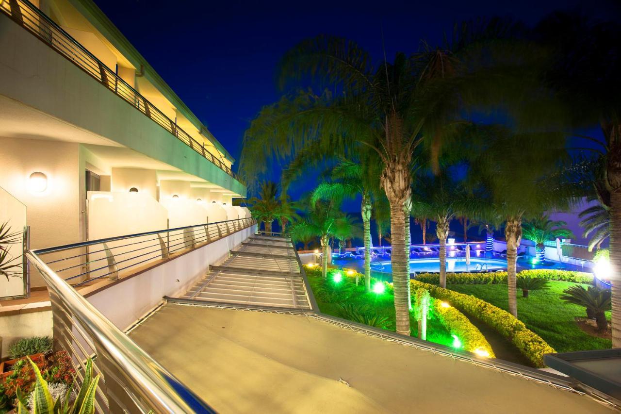 Hotel Miami Mar Сан-Карлос-де-ла-Рапита Экстерьер фото